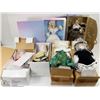 Image 1 : LOT OF COLLECTOR DOLLS & BARBIES INCL ANNE OF