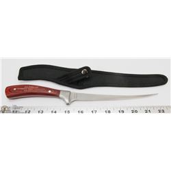 STAINLESS STEEL FILLET KNIFE WITH CARRY POUCH