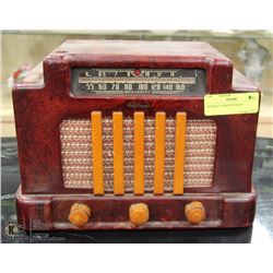ANTIQUE ADDISON RADIO