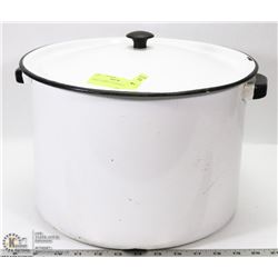 LARGE ENAMEL STOCK POT