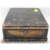 Image 1 : VINTAGE CASH BOX NO ADDING MACHINE