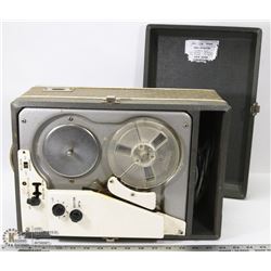 ANTIQUE TAPE RECORDIO IN HARD CASE