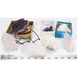 BOX OF NATURAL STONE CLUSTERS