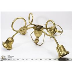 VINTAGE BRASS LIGHT FIXTURE