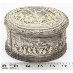 CARVED ALABASTER TRINKET BOX.
