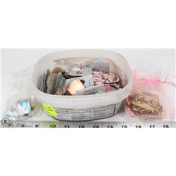 LOT OF FASHION JEWELLERY