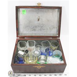 VINTAGE BOX OF ASSORTED SHOTGLASSES.