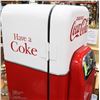 Image 3 : AUTHENTIC RESTORED VENDO 44 COKE MACHINE (WORKS)