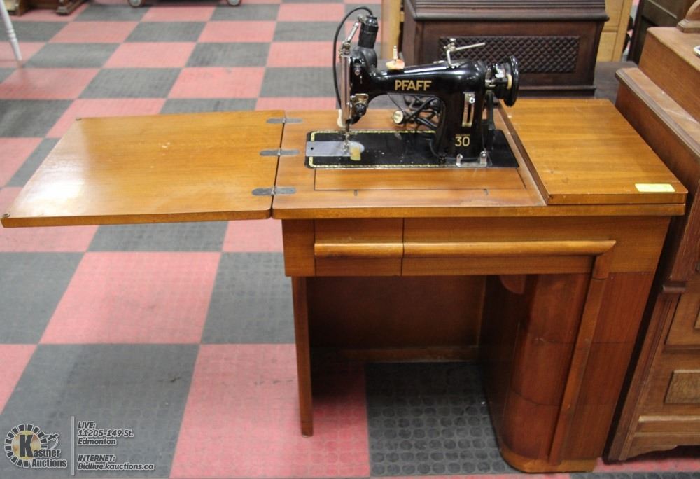 Antique Pfaff Sewing Machine In Cabinet