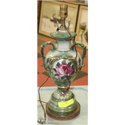 VINTAGE FLORAL ORNATE PAINTED LAMP
