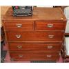 Image 1 : ESTATE VINTAGE 5 DRAWER DRESSER