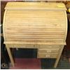 Image 2 : VINTAGE SOLID WOOD CHILDREN'S ROLLTOP