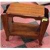 Image 1 : REFINISHED VINTAGE SIDE TABLE/MAGAZINE RACK.