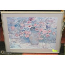 LARGE PINK FLOWER FRAMED PRINT.