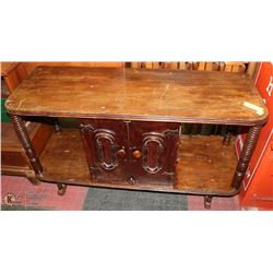 VINTAGE WOODEN COFFEE TABLE / STAND 37 X 20 X 14