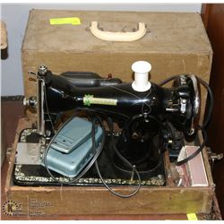VINTAGE IMPERIAL PORTABLE SEWING MACHINE