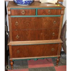 VINTAGE 5 DRAWER DRESSER