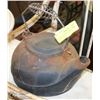 ANTIQUE CAST IRON TEA KETTLE. COLLECTIBLES
