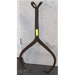 LARGE PAIR OF ANTIQUE ICE TONGS
