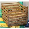 Image 1 : VINTAGE CANADIAN EGG SHIPPING CRATE WITH TRAYS.