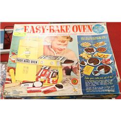 VINTAGE EASY BAKE OVEN IN ORIGINAL BOX