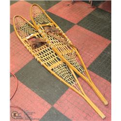 PAIR OF VINTAGE SNOWSHOES