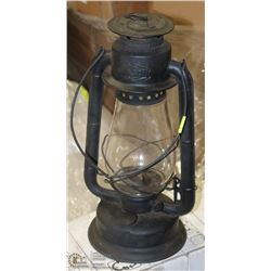 ANTIQUE BEACON BARN LANTERN