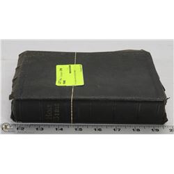ANTIQUE 1852 HOLY BIBLE