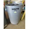 Image 1 : Brute Garbage Can on wheels/ wheels are easily removable / 44 gallon