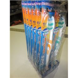 12 Oral-B Toothbrushes classic soft / Factory Sealed
