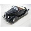 Image 1 : 1:18 scale 1936 Ford Deluxe Cabriolet (Welly)