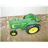Image 1 : John Deere 820 Tractor