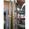 Image 1 : A lot of Track on boards