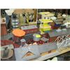 Image 1 : Large lot of Lionel scale buildings etc.