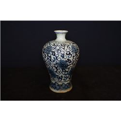 A Blue-and-White "Floral" Vase(Meiping).