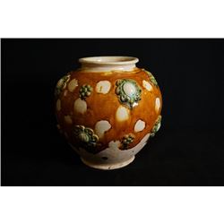 A big "Tang San Cai" jar. Condition as is, shown in photos.