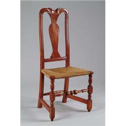 QUEEN ANNE MAPLE VASE BACK SIDE CHAIR.