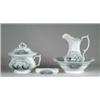 Image 1 : RARE FIVE PIECE WASH SET IN THE BOSTON MAILS PATTERN.