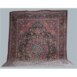 ANTIQUE PERSIAN CARPET.