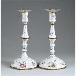 PAIR OF BILSTON ENAMEL CANDLESTICKS.
