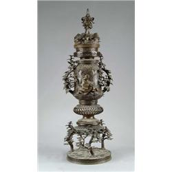 FABULOUS LARGE JAPANESE BRONZE INCENSE BURNER.