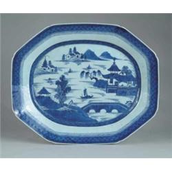 LARGE BLUE AND WHITE CANTON PLATTER.