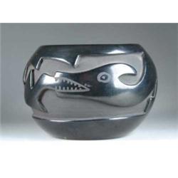 FINE CARVED BLACK POTTERY BOWL BY MADELINE NARANJO, SANTA CLARA, PUEBLO.