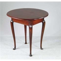 OVAL SALEM TYPE QUEEN ANNE TEA TABLE.