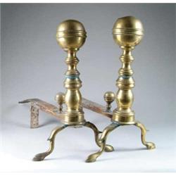 PAIR OF BALL TOP BRASS ANDIRONS.