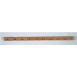 ANTIQUE SHAKER NINE PEG PEG-RACK.