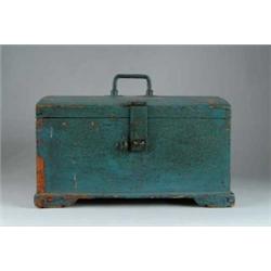 FINE PAINTED MINIATURE DOVETAILED WOOD TRUNK.