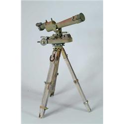 NAVY ISSUE TELESCOPE AND TRIPOD.