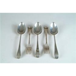 FIVE ENGLISH STERLING PIECES.