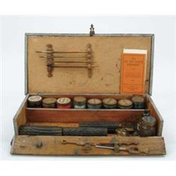 RARE ARTIST’S BOX FOR GRAIN PAINTING.